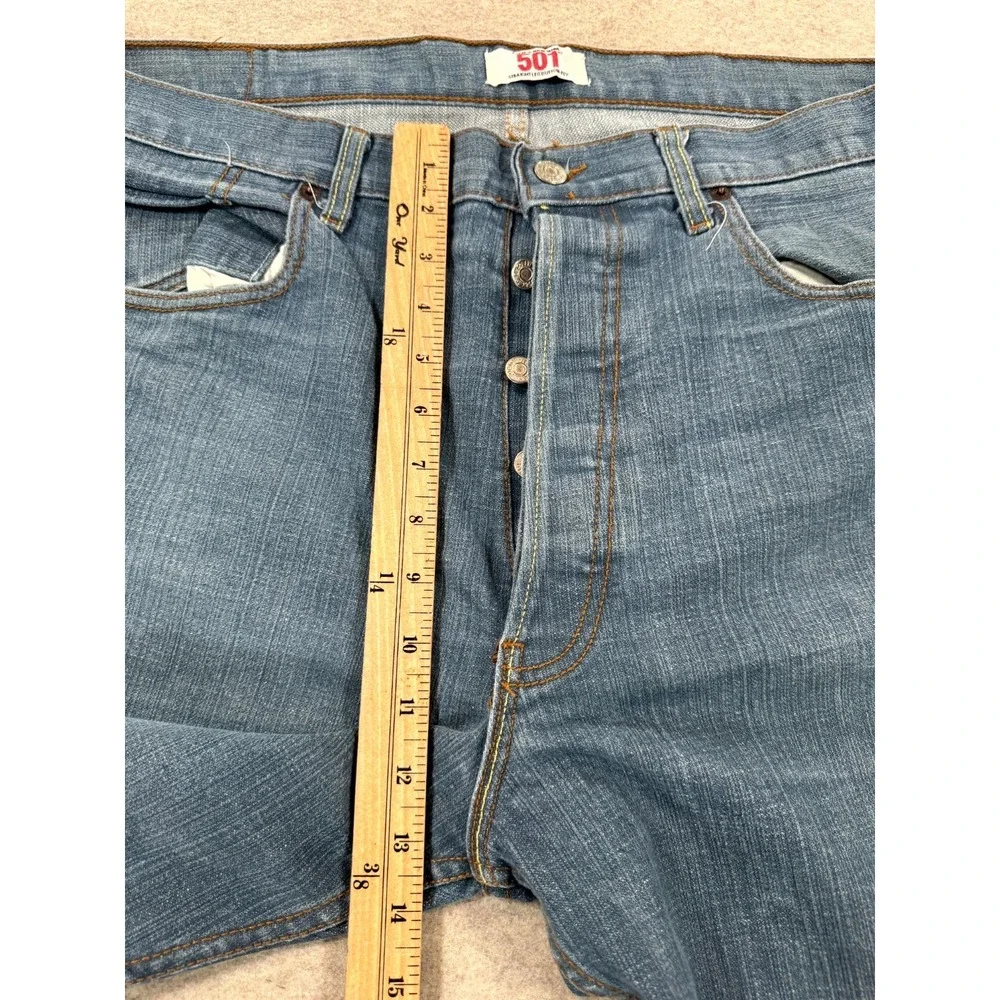 Levis 501 Original Fit Straight Jeans Mens 42x32 Blue Denim High Rise Button Fly